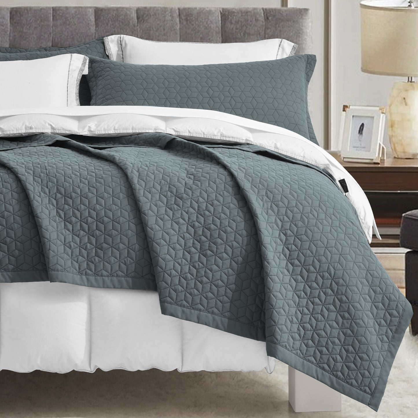 Blythease Oversized Bedspread Coverlet Set, Modern Geometric Stitched Bedding Cover