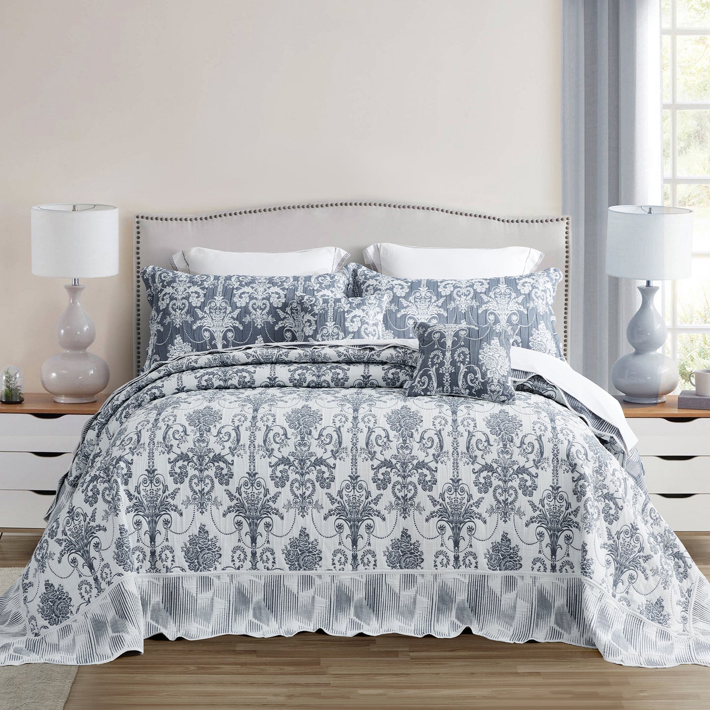 Blythease Jacquard Oversized Bedspread Set, Classic Damask Bedding Cover